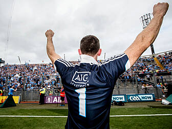 'Remarkable' Cluxton irreplace...